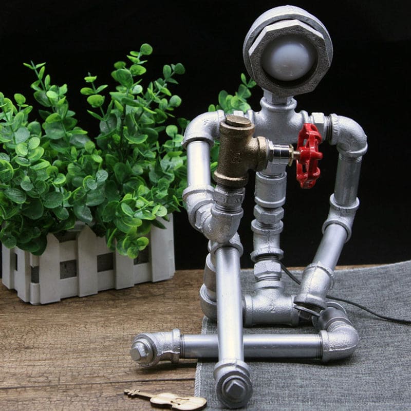 LightCraft – Nachttischlampe Schwarz mit Industriellem Design für Einzigartiges Ambiente