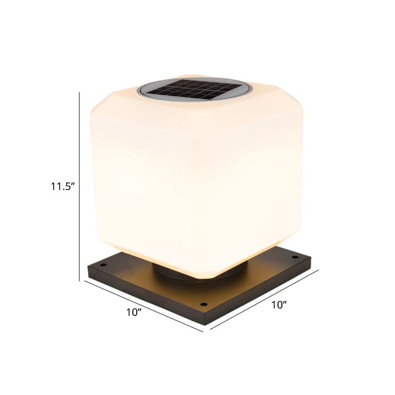 SolLicht – Nordic Solar Lantern for Stylish Terrace Lighting