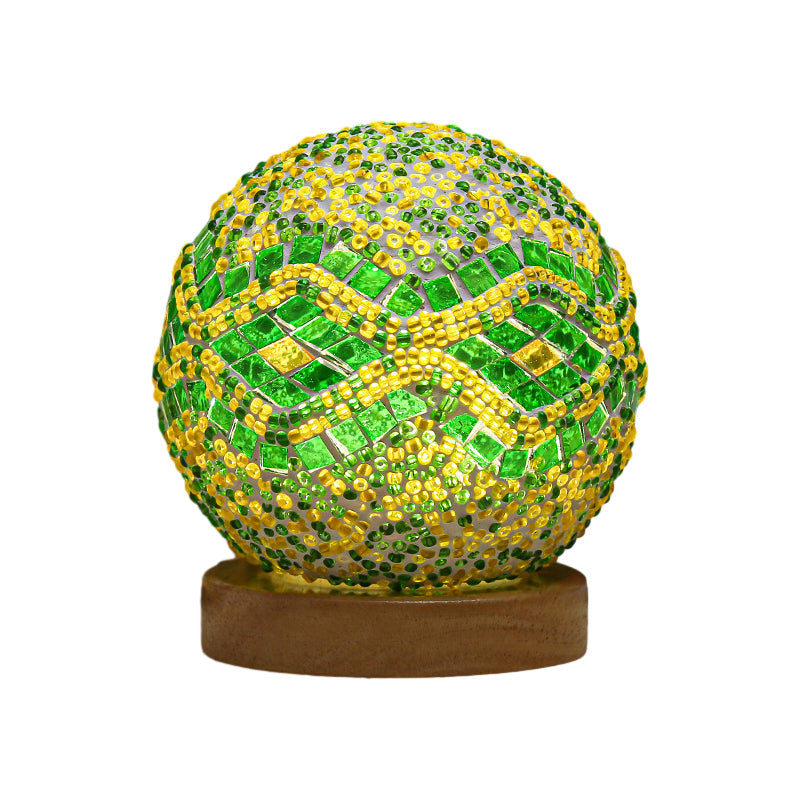 GlowNest – Spherical LED Table Lamp with Mosaic Design for Atmospheric Lighting