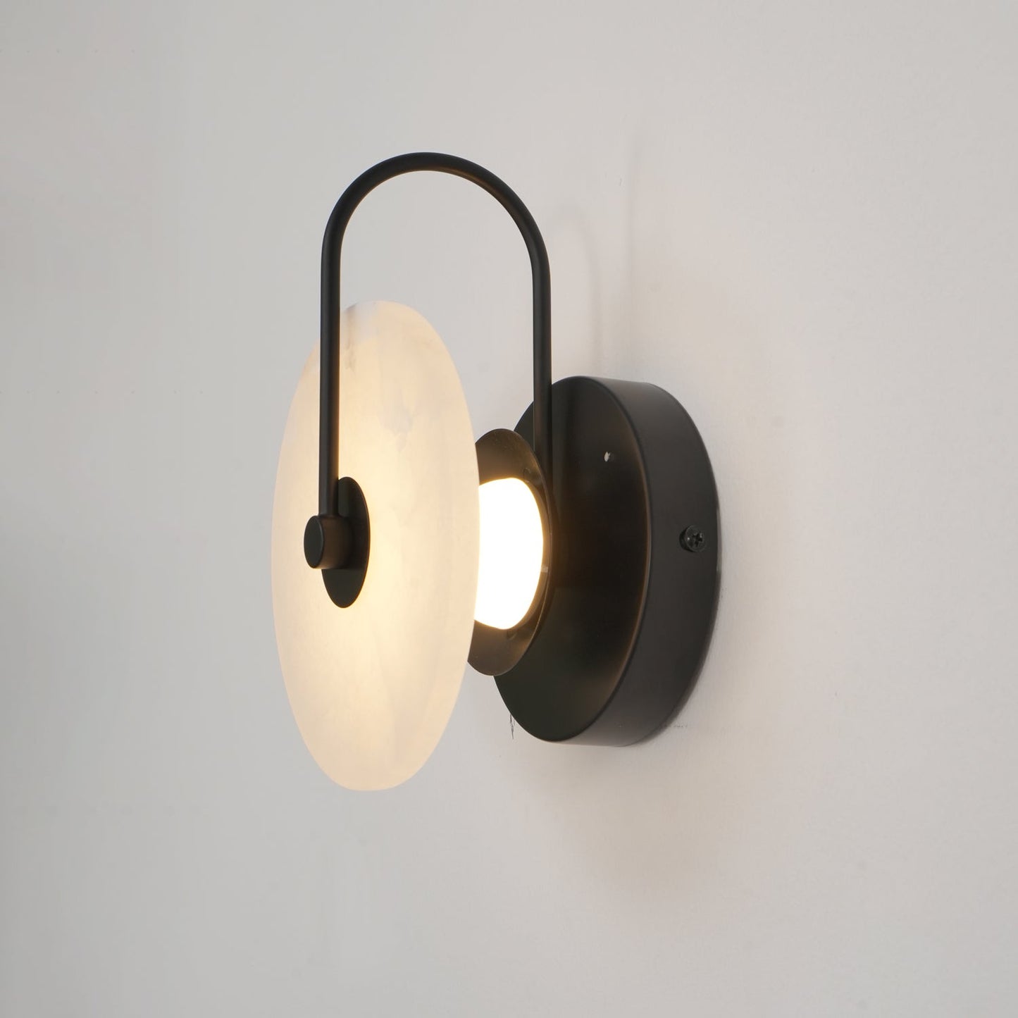 Alina – LED Wandleuchte Innen Alabaster für Elegante Beleuchtung in Flur, Schlafzimmer und Wohnzimmer