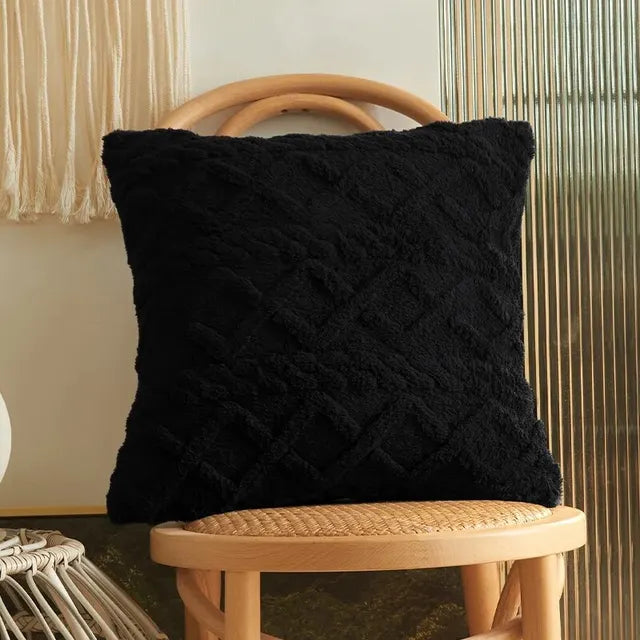RetroGlow – Plush Pillowcase for Coziness in the Living Room