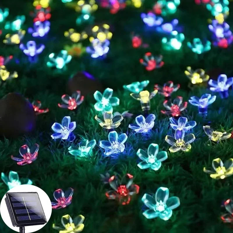 LumiBlossom – Solar flower lighting for magical garden moments