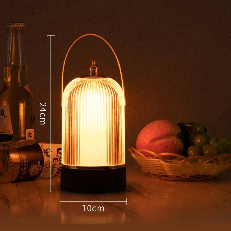 Vivi – Tragbare Retro Tischlampe mit Vogelkäfig-Design für gemütliche Abende