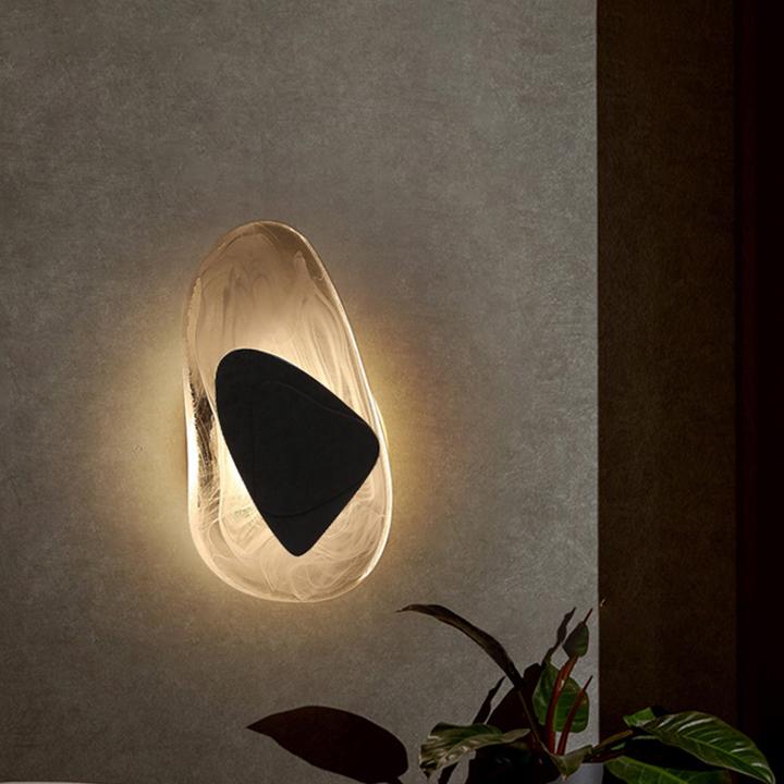 Nordic – Scandinavian wall lamp in elegant crystal design
