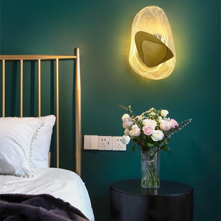 Nordic – Scandinavian wall lamp in elegant crystal design