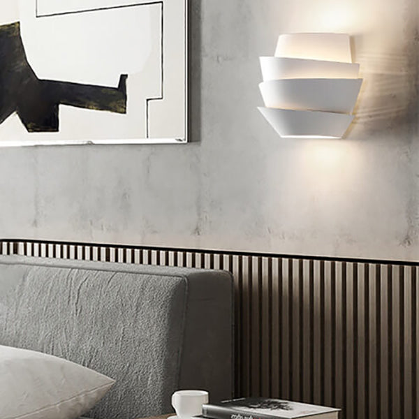 Luminique – Scandinavian wall lamp with double light sources for stylish ambiance