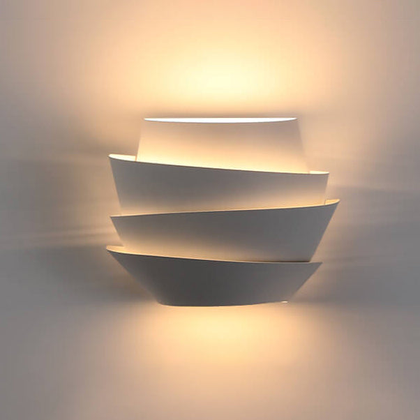 Luminique – Scandinavian wall lamp with double light sources for stylish ambiance