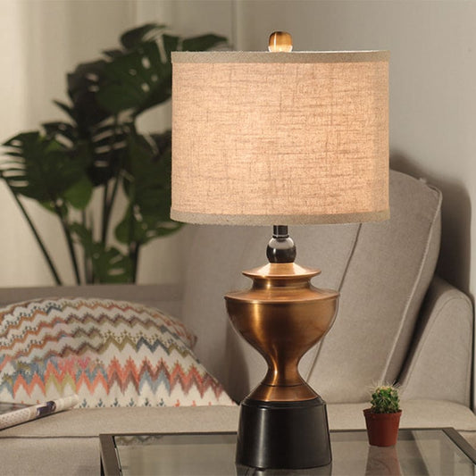 Lichtstrahl – Elegant bedside lamp for stylish lighting