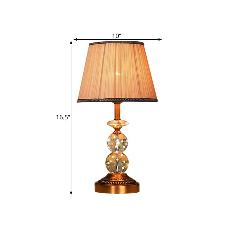 KristallGlow – Tischlampe mit konischer Form Elegante Beleuchtung