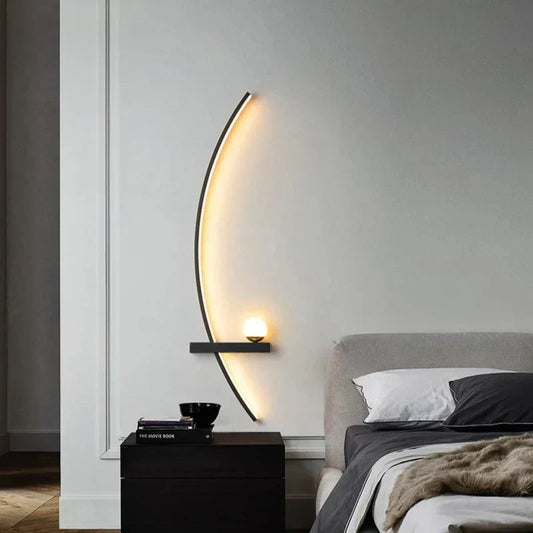 Lumosphere – Minimalist LED Wall Lamp in Black or Gold for Elegant Ambiance