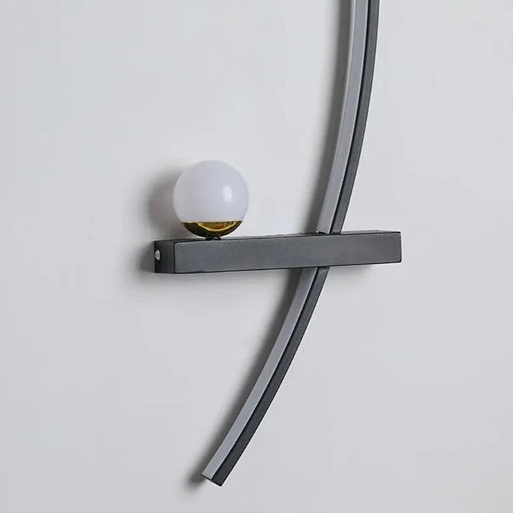 Lumosphere – Minimalist LED Wall Lamp in Black or Gold for Elegant Ambiance