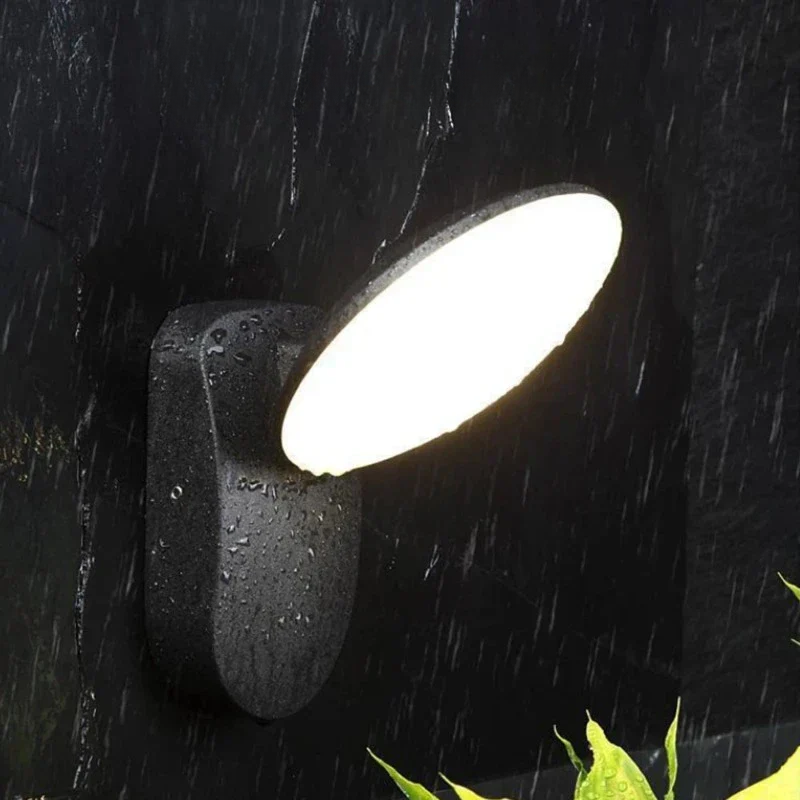 Motionsafe – Smart Outdoor Lamp with Motion Sensor for Security