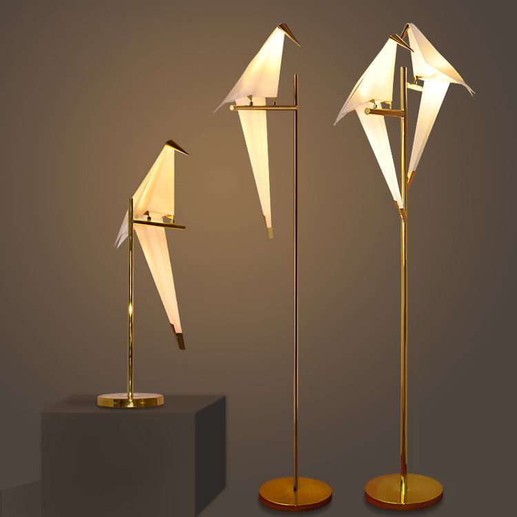 Magi – Designer lamp for indoor spaces with origami inspiration
