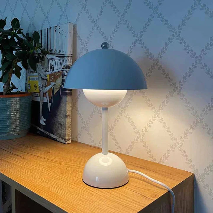 Luxe – Table Lamp with Elegant Design for Bedroom and Living Room