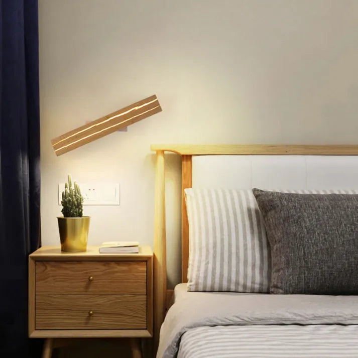 CrackWood – Moderne Wandleuchte mit natürlicher Holztextur