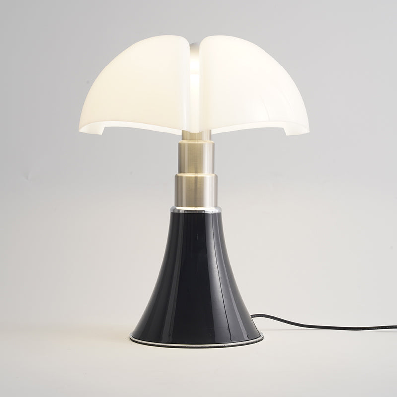 ClassicGlow – Klassische Lampe für zeitlose Eleganz