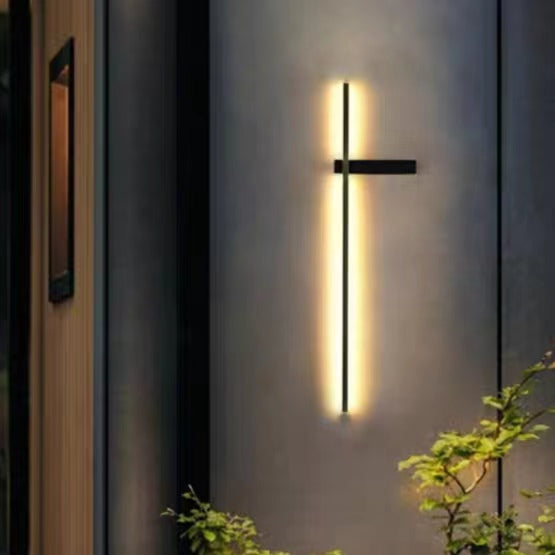 HydroSun – Waterproof Sun Lamp for Sustainable Garden Lighting