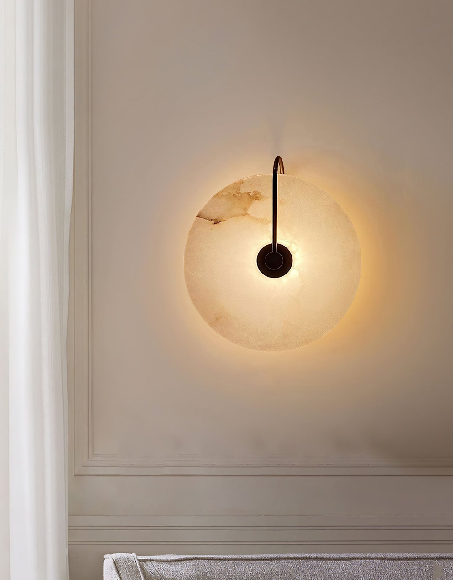 Alina – LED Wandleuchte Innen Alabaster für Elegante Beleuchtung in Flur, Schlafzimmer und Wohnzimmer