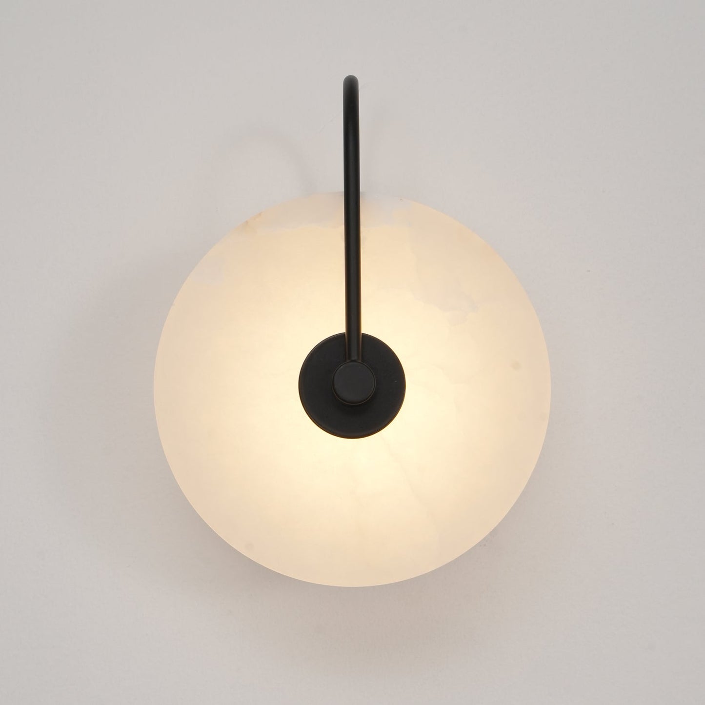 Alina – LED Wandleuchte Innen Alabaster für Elegante Beleuchtung in Flur, Schlafzimmer und Wohnzimmer