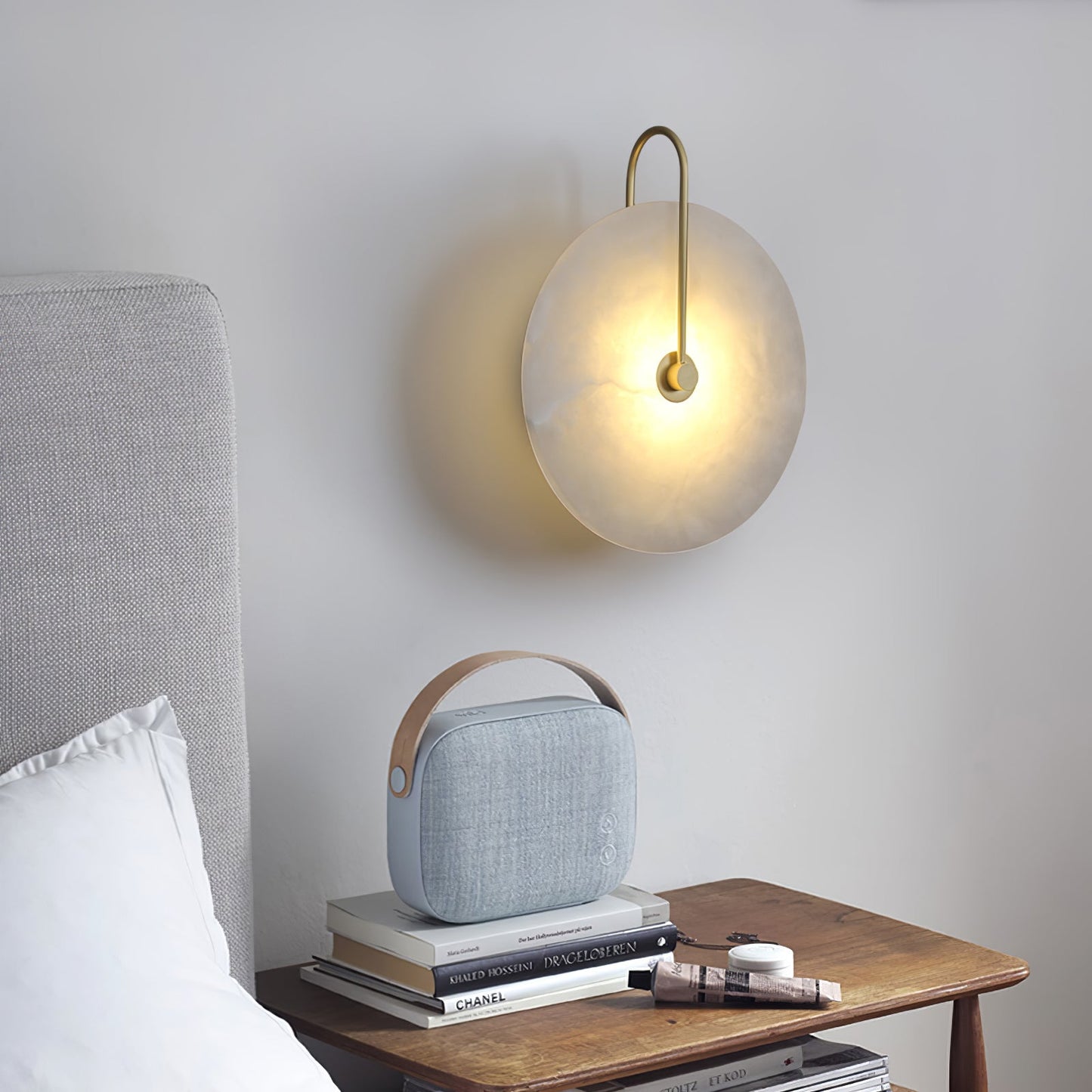 Alina – LED Wandleuchte Innen Alabaster für Elegante Beleuchtung in Flur, Schlafzimmer und Wohnzimmer