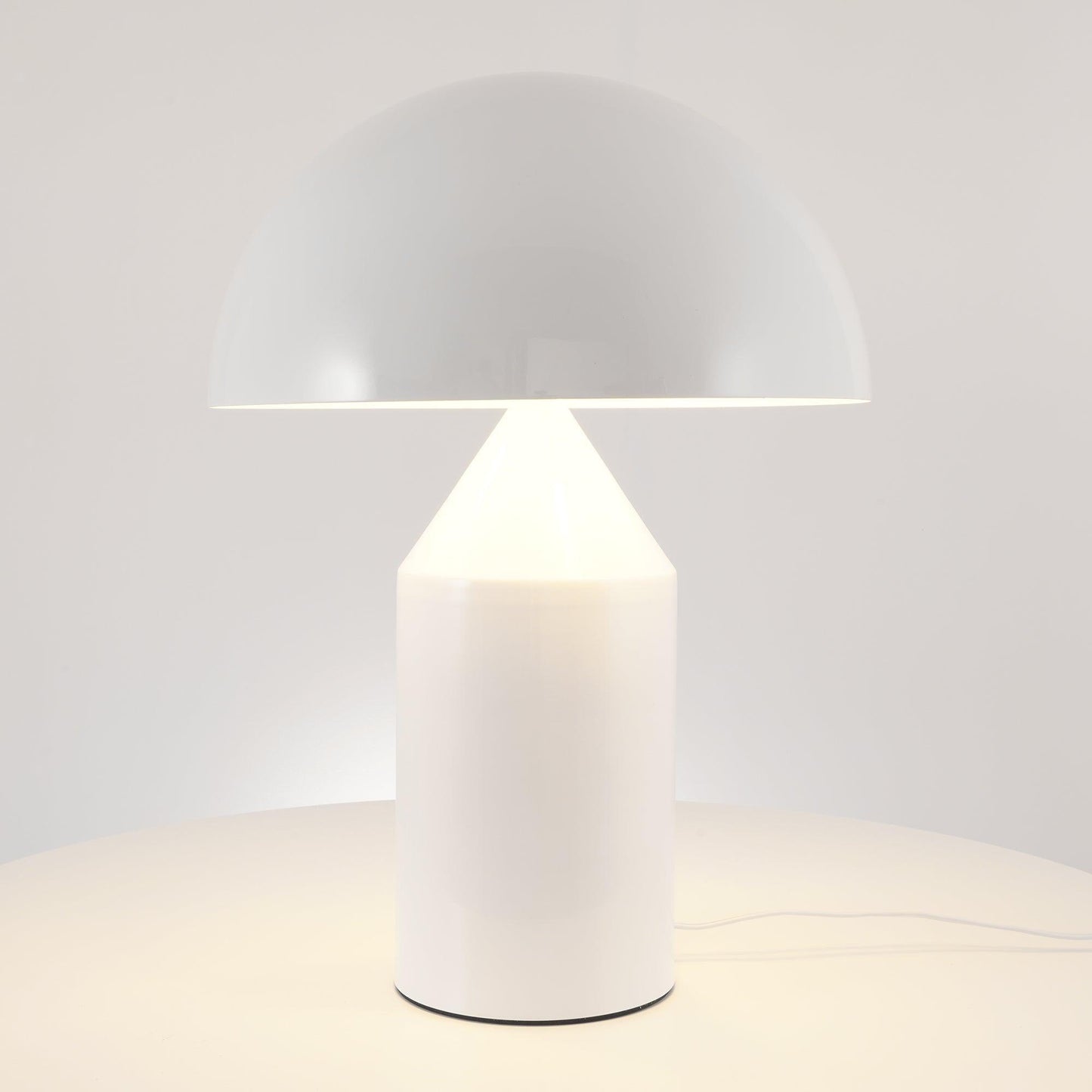 Atollo – Tischlampe aus Metall für Modernes Wohnen mit LED-Beleuchtung