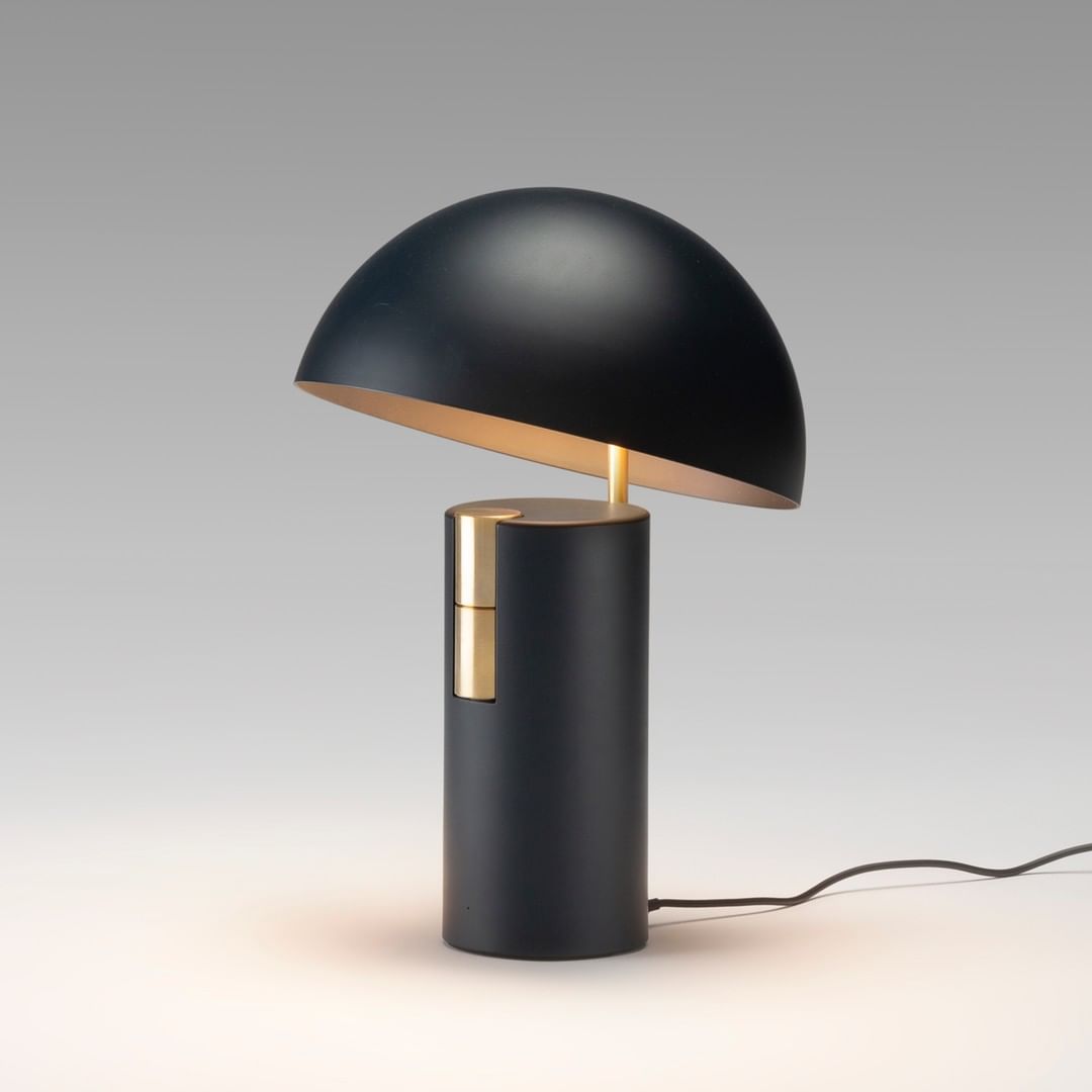 Mira – Elegant Table Lamp with Modern Design for Stylish Ambiance