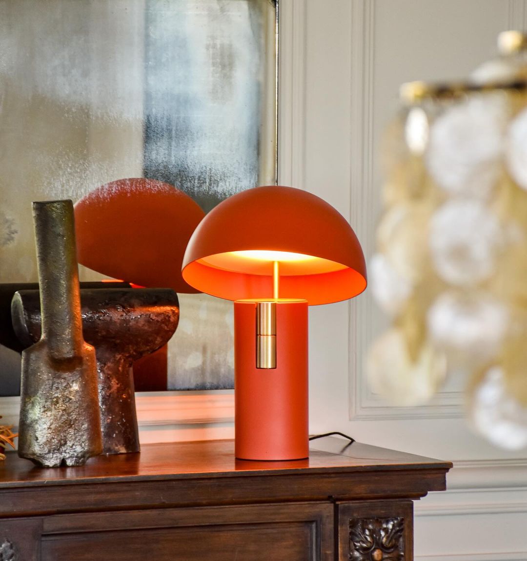 Aurelia – Table Lamp with Modern Design for Stylish Lighting and Relaxed Atmosphere