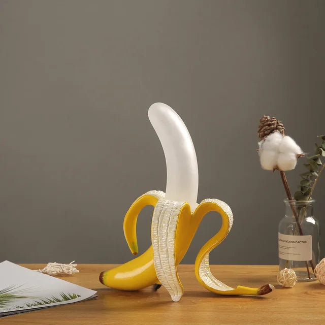 Bananenlicht – Moderne Tischlampe für kreative Räume