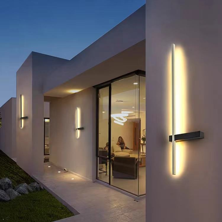 HydroSun – Waterproof Sun Lamp for Sustainable Garden Lighting