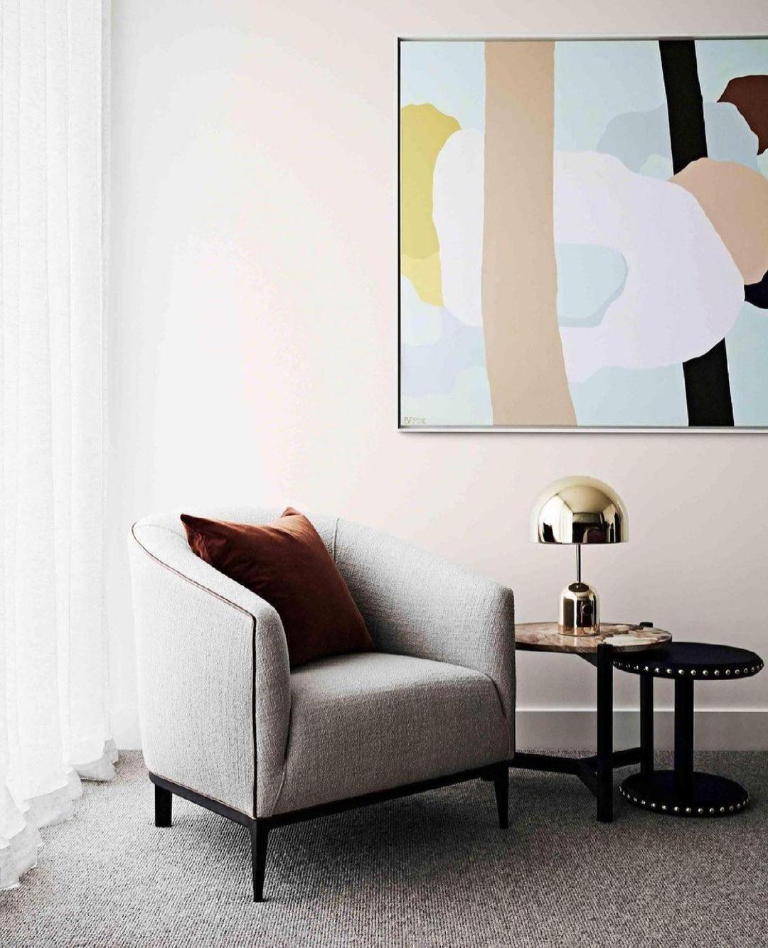 ChimeGlow – Glockenförmige Tischlampe Elegante Beleuchtung