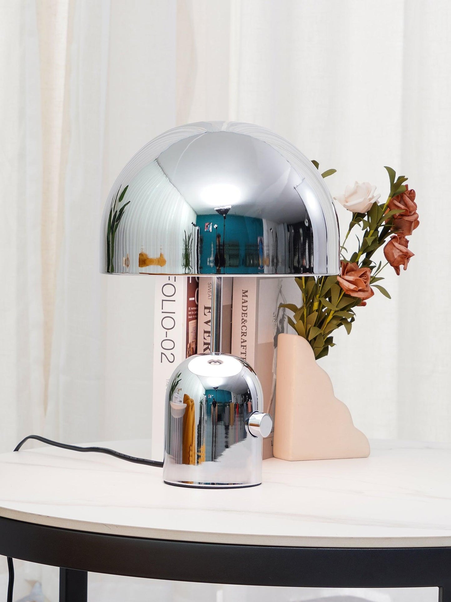 Bellora – Tischlampe Mit Glockenförmigem Design Für Elegante Atmosphäre