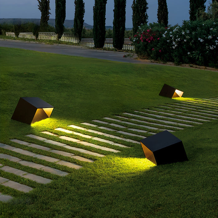 CleoCube – Solar-Lampe für stilvolle Gartenbeleuchtung