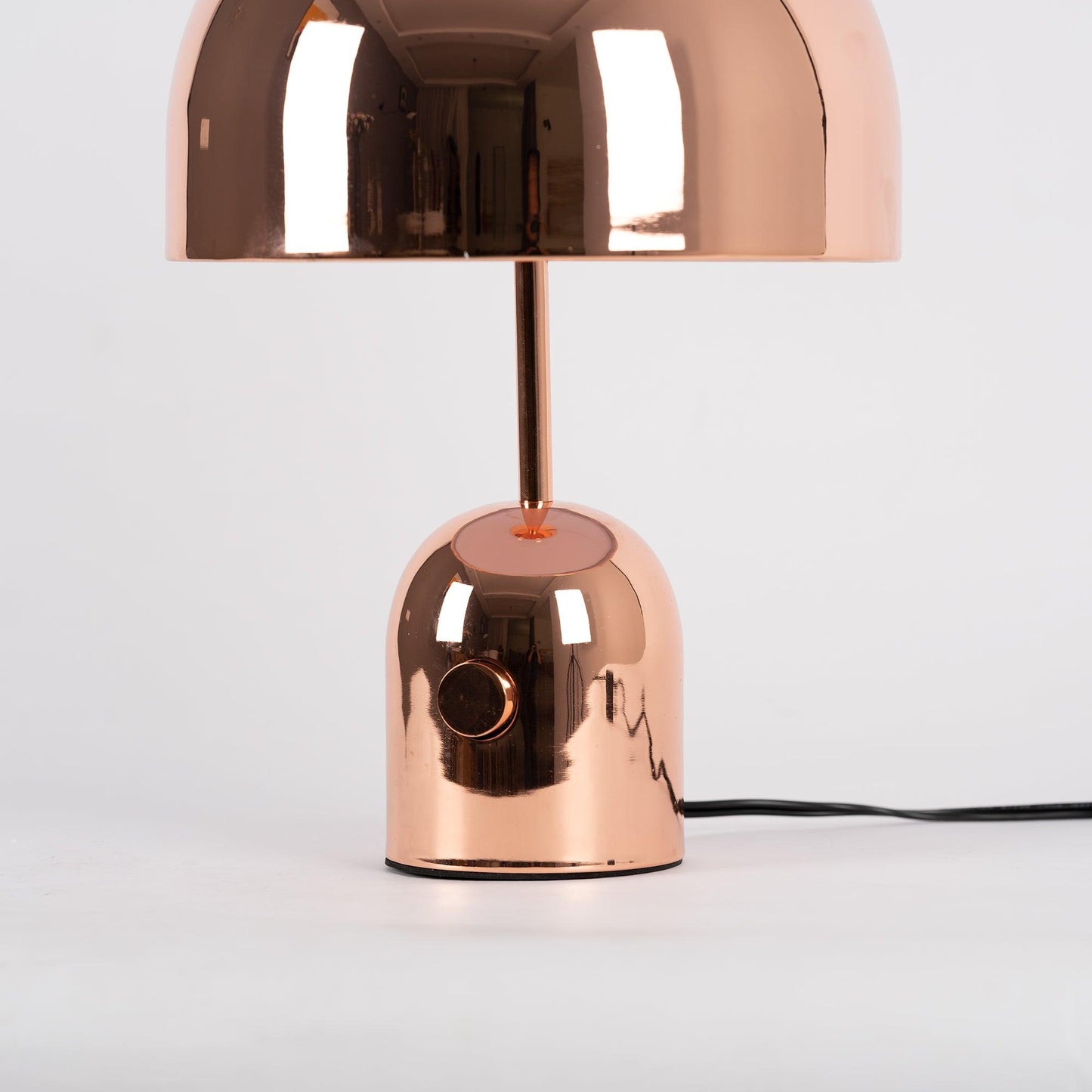 Bellora – Tischlampe Mit Glockenförmigem Design Für Elegante Atmosphäre