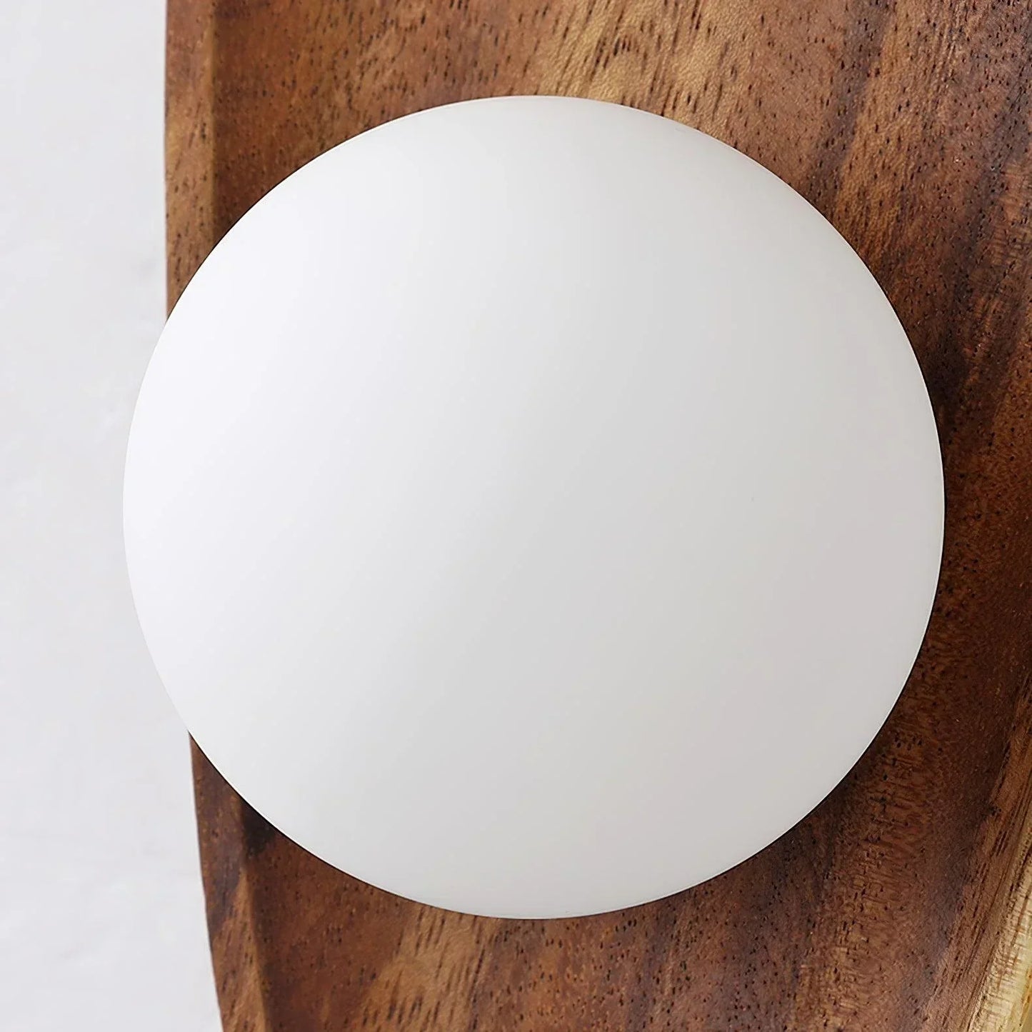 BoisLumi – Natürliche Holz Wandlampe für Elegante Beleuchtung