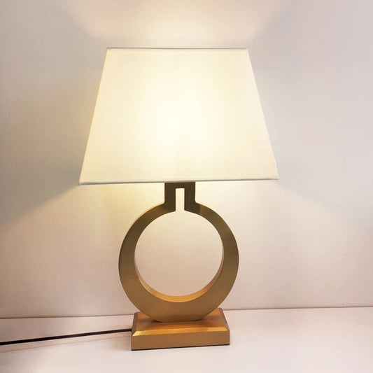 Elysia – Tischlampe Elegante Beleuchtung für Ihr Zuhause