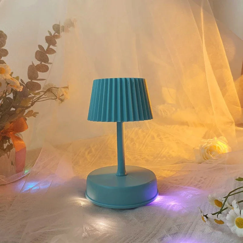 GloBri – Colorful table lamp with integrated music box for cozy atmospheres