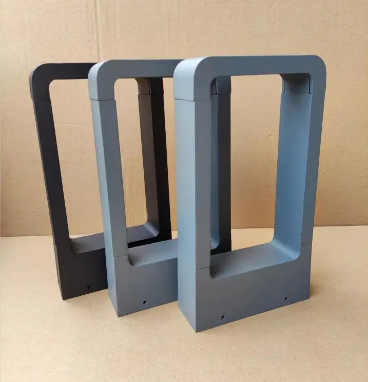 AluGlanz – Aluminum floor lamp for modern entrance area