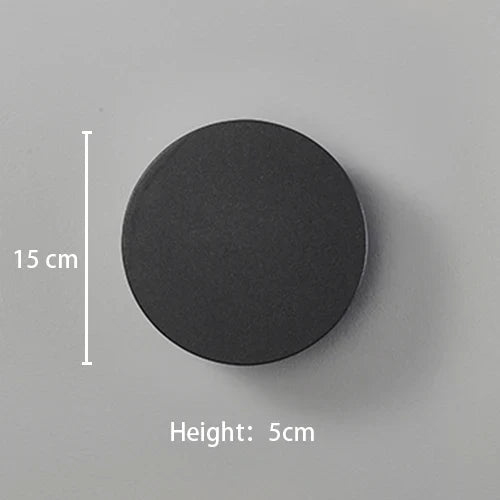 EcoLumos – LED-Wandlampe für Außenbereich mit Stil und Effizienz