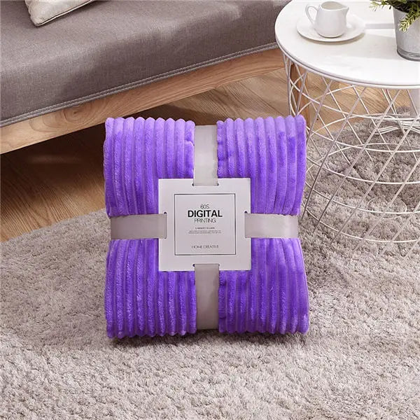 Luxe – Gestreifte Wolldecke für Kuschelige Momente