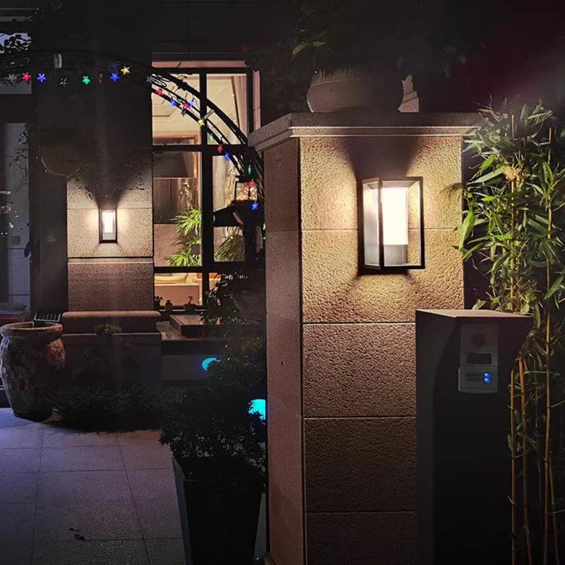 RayonChic Raffinierte – LED Wandlampe für stilvolle Außenbereiche