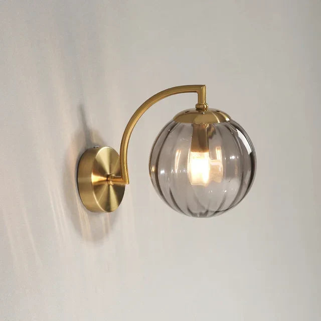 LumiCrystal – Modern glass wall light for stylish lighting
