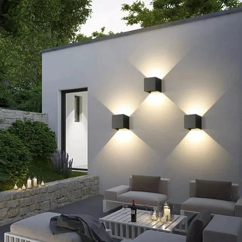 MetroLite – Elegant Outdoor Wall Light for Stylish Lighting