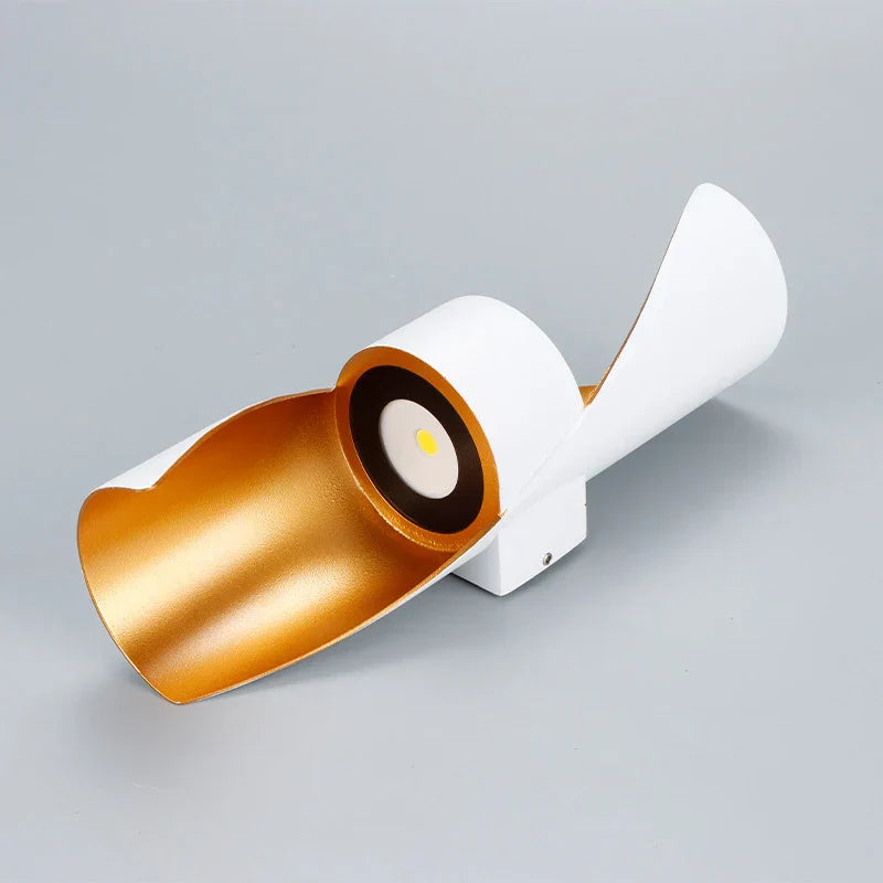 Cascadia – LED Außenwandleuchte Edelstahl mit Modernem Design für Stilvolle Beleuchtung