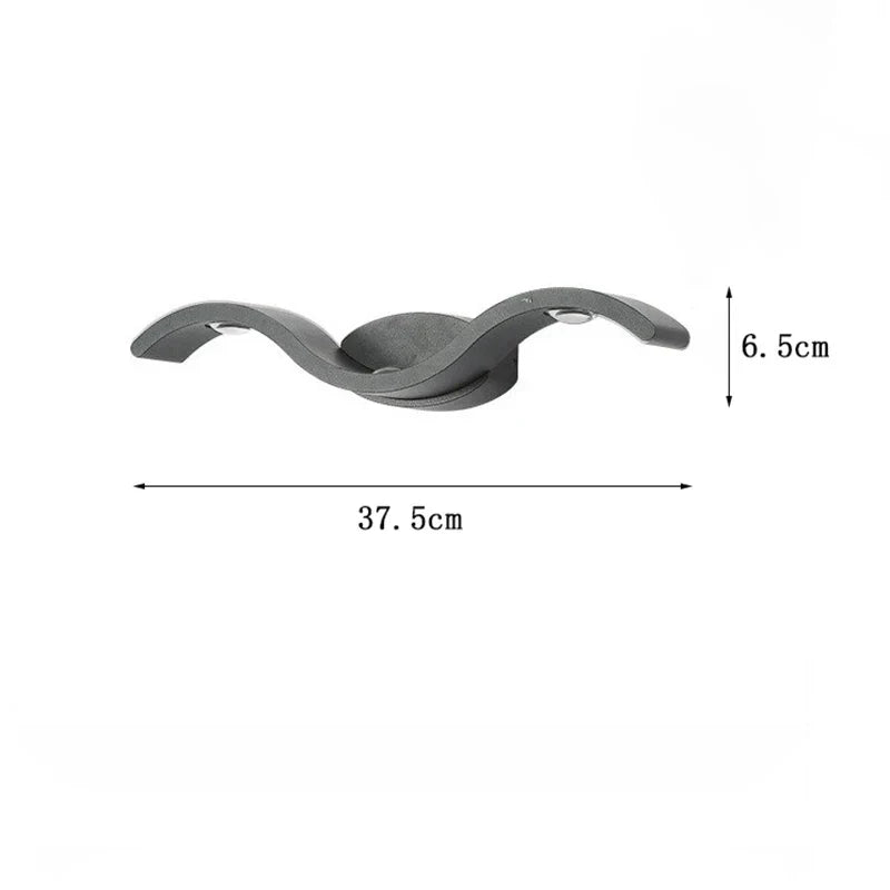 Illuminaire – Modern Wall Lamp for Stylish Indoor Lighting