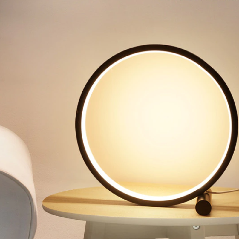 LumiEdge - Modern Dimmable LED Bedside Lamp made of Aluminum and PVC
