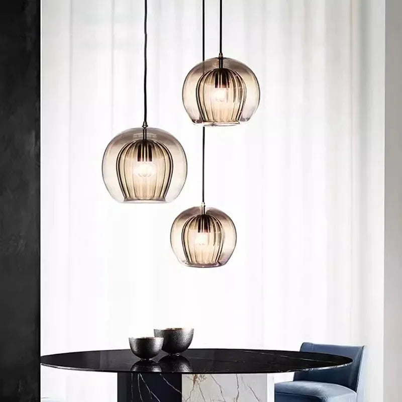 VitraGlow - Moderne Pendelleuchte aus Glas für Esstisch