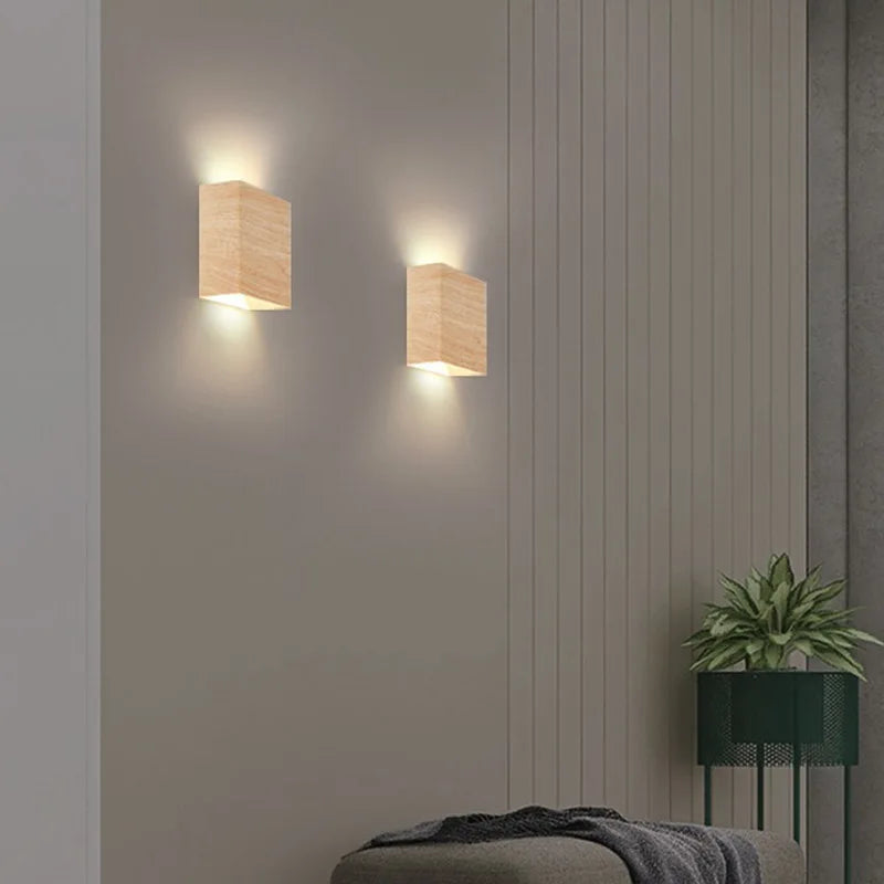 Natura – Wandleuchte Innen aus Holz für Elegante Beleuchtung im Skandinavischen Stil