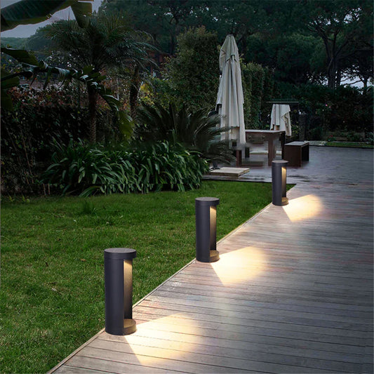 LumiField – Outdoor Lighting for Garden – Waterproof LED Lawn Lamp for Atmospheric Light