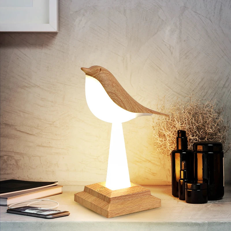 Plume – Table Lamp With Bird Design For A Natural Atmosphere