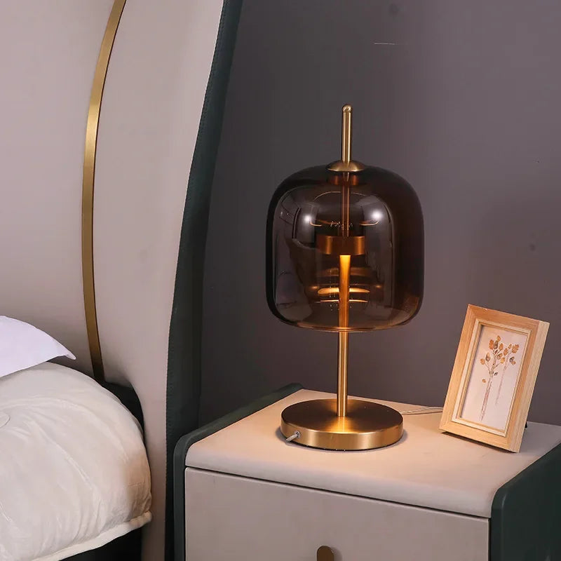 Pola – Tischlampe Modernes Design für Stilvolle Räume